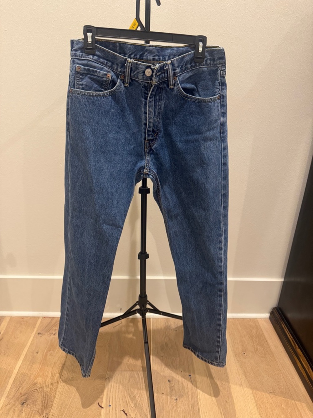 Levi's Straight-Leg Men's Jeans in Classic Blue Denim